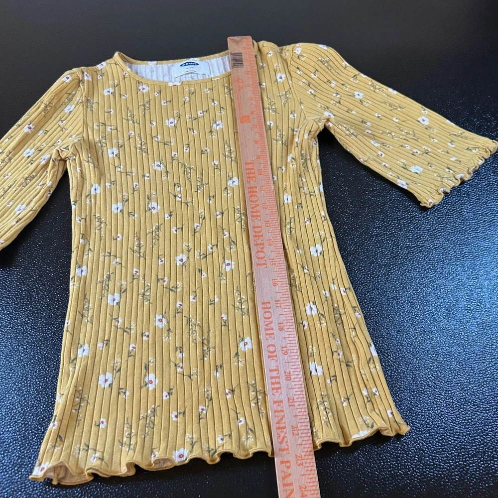 Old Navy Floral Ribbed Top Ruffle‎ Sleeve Girls Shirt Mustard Yellow Extra Large